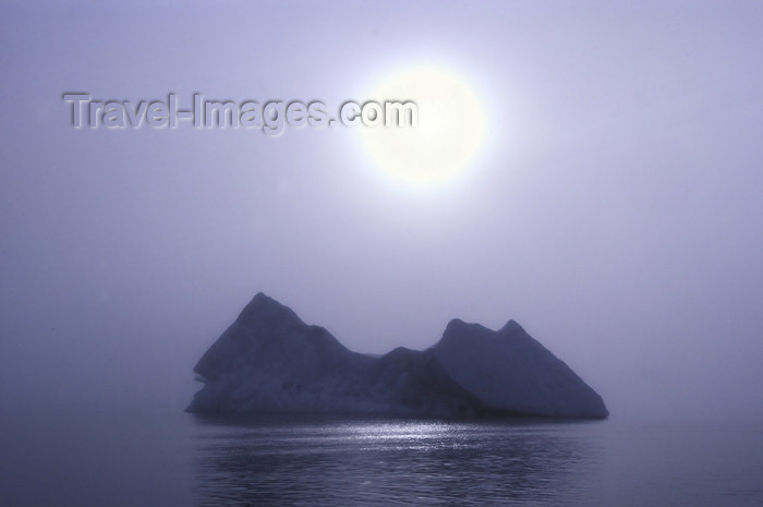 franz-josef38: Franz Josef Land Iceberg and large, diffuse sun - Arkhangelsk Oblast, Northwestern Federal District, Russia - photo by Bill Cain - (c) Travel-Images.com - Stock Photography agency - Image Bank