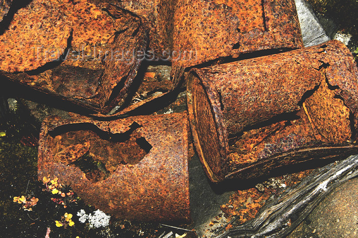 franz-josef72: Franz Josef Land Rusty cans at abondoned polar station Thikaya, Hooker Is - Arkhangelsk Oblast, Northwestern Federal District, Russia - photo by Bill Cain - (c) Travel-Images.com - Stock Photography agency - Image Bank