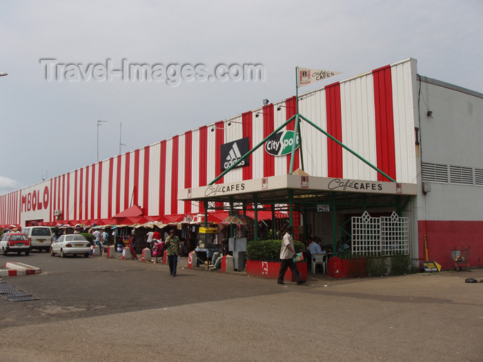 gabon11: Libreville, Estuaire Province, Gabon: Mbolo supermarket - supermarché Mbolo, filiale de Carrefour, SODIGAB - Société de Distribution Gabonaise - photo by B.Cloutier - (c) Travel-Images.com - Stock Photography agency - Image Bank