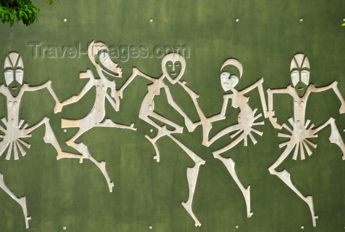 gabon18: Libreville, Estuaire Province, Gabon: dancers - wall decoration at the Saint Exupéry French Cultural Centre - CCF - Quartier Mbolo - 1er arrondissement - boulevard Triomphal El Hadj Omar Bongo - photo by M.Torres - (c) Travel-Images.com - Stock Photography agency - Image Bank