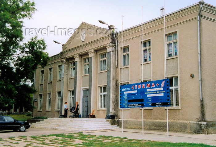 gagauzia4: Comrat / Komrat, Gagauzia, Moldova: Gaugaz Culture House - photo by M.Torres - (c) Travel-Images.com - Stock Photography agency - Image Bank