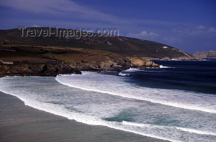 galicia50: Galicia / Galiza - Malpica de Bergantiños municipality - A Coruña province: beach - Costa da Morte near Malpica - Comarca de Bergantiños - photo by S.Dona' - (c) Travel-Images.com - Stock Photography agency - Image Bank