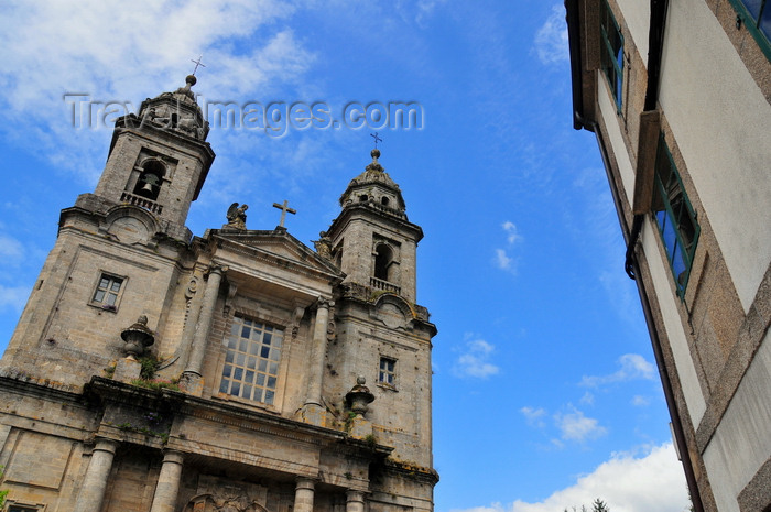 galicia8: Santiago de Compostela, Galicia / Galiza, Spain: San Francisco church - at the end of Rua San Francisco - photo by M.Torres - (c) Travel-Images.com - Stock Photography agency - Image Bank