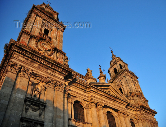 galicia86: Lugo, Galicia / Galiza, Spain: Cathedral of St Mary - neo-classical façade by Lemaur and Sáncez Bort - photo by M.Torres - (c) Travel-Images.com - Stock Photography agency - Image Bank