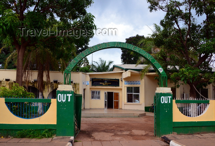 gambia41: Banjul, The Gambia: Banjul City Council building gate - Independence Drive - photo by M.Torres - (c) Travel-Images.com - Stock Photography agency - Image Bank