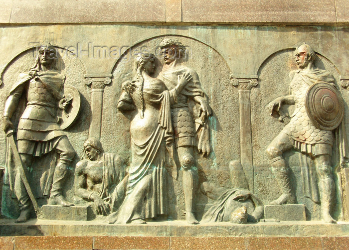 georgia180: Tbilisi, Georgia: base of Shota Rustaveli statue - Rustavelis Gamziri - photo by N.Mahmudova - (c) Travel-Images.com - Stock Photography agency - Image Bank