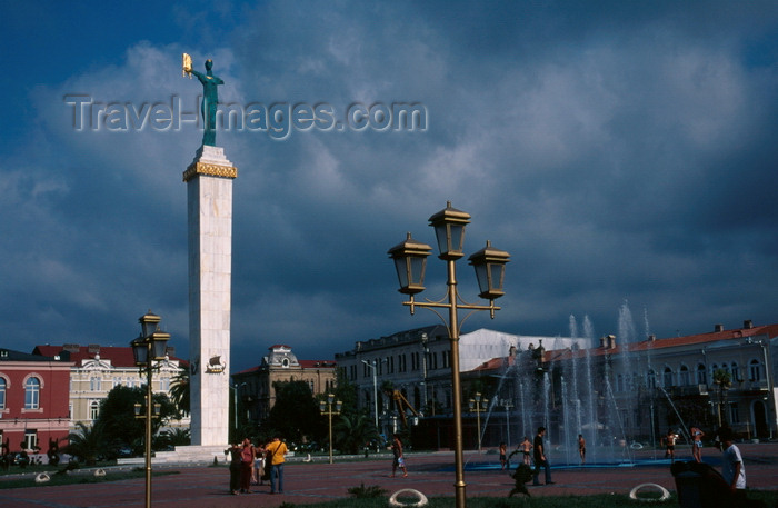 georgia191: Batumi, Ajaria, Georgia: central square with monument of golden fleece - photo by A.Harries - (c) Travel-Images.com - Stock Photography agency - Image Bank