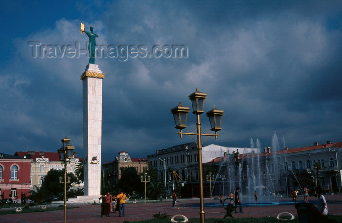 georgia191: Batumi, Ajaria, Georgia: central square with monument of golden fleece - photo by A.Harries - (c) Travel-Images.com - Stock Photography agency - Image Bank