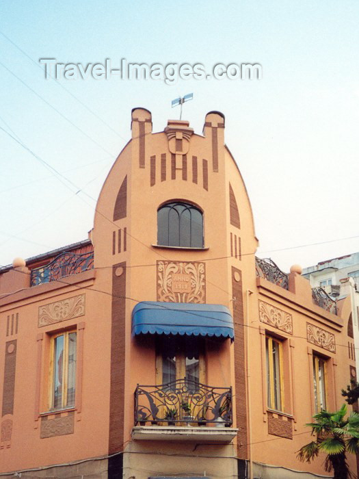 georgia30: Georgia - Batumi (Ajaria): art deco façade (photo by M.Torres) - (c) Travel-Images.com - Stock Photography agency - Image Bank