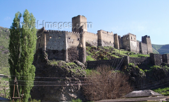 georgia99: Georgia - Khertvisi - Samtskhe-Javakheti region: the fortress - 14th century - Festung - photo by L.McKay - (c) Travel-Images.com - Stock Photography agency - Image Bank