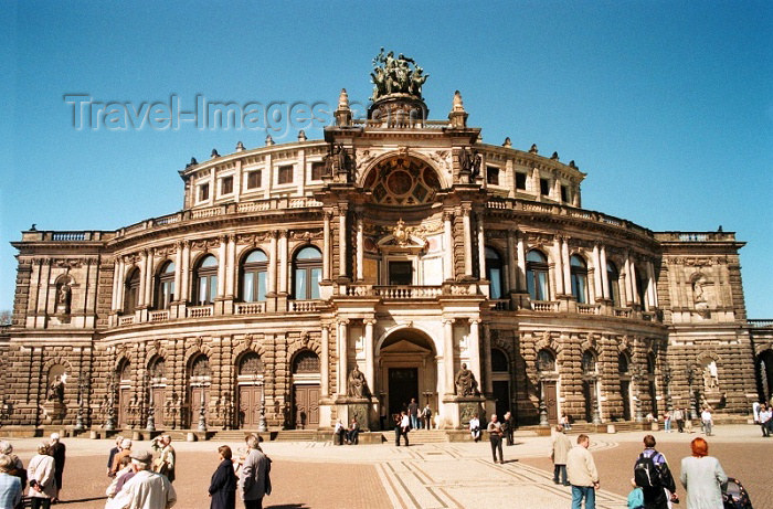 germany107: Germany / Deutschland -  Dresden / Drjezdzany / Dresde (Saxony / Sachsen): Semper Opera House - former Royal Court Theatre - High Renaissance style - Semperoper - architect Gottfried Semper (photo by J.Kaman) - (c) Travel-Images.com - Stock Photography agency - Image Bank