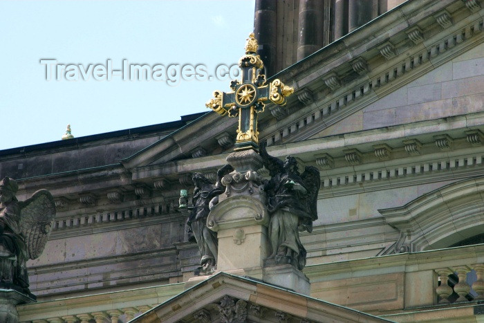 germany118: Berlin, Germany / Deutschland: the Cathedral - detail - cross - Berliner Dom / die Kathedrale - photo by C.Blam - (c) Travel-Images.com - Stock Photography agency - Image Bank