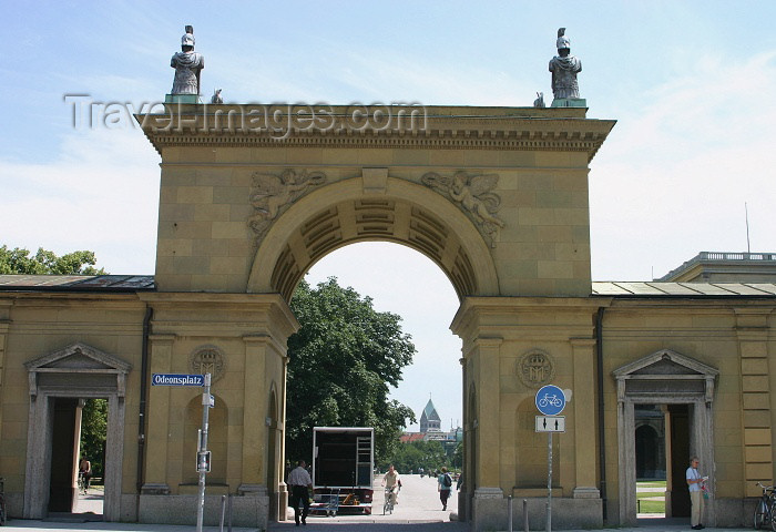 germany125: Germany - Bavaria - Munich: arch on Odeonsplatz by the Residenz (photo by C.Blam) - (c) Travel-Images.com - Stock Photography agency - Image Bank