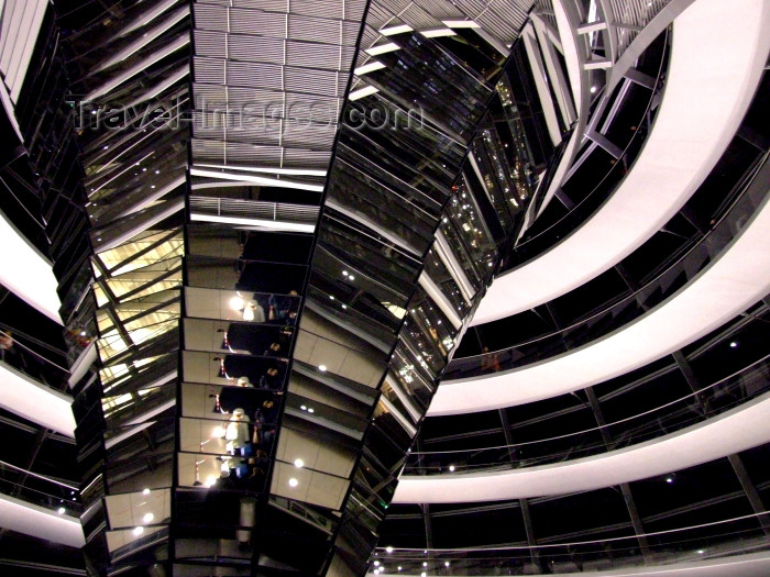 germany223: Germany / Deutschland - Berlin: the Reichstag - inside the glass dome designed by Sir Norman Foster - parliament - photo by M.Bergsma - (c) Travel-Images.com - Stock Photography agency - Image Bank