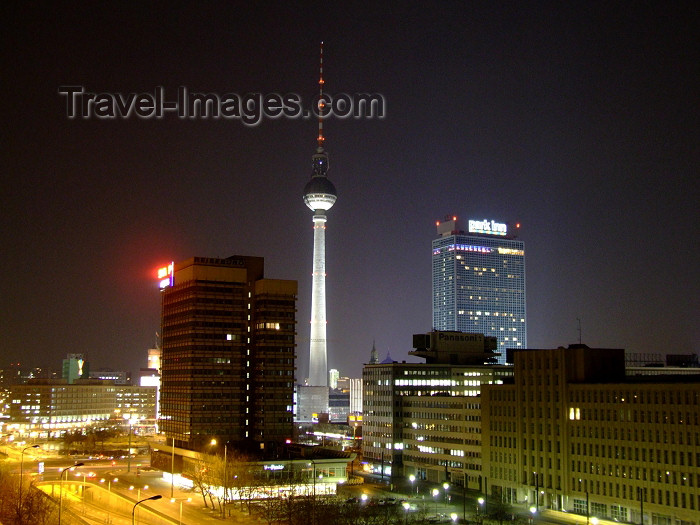 germany240: Germany / Deutschland - Berlin / Berlino / Berlim: Alexanderplatz at night - photo by M.Bergsma - (c) Travel-Images.com - Stock Photography agency - Image Bank