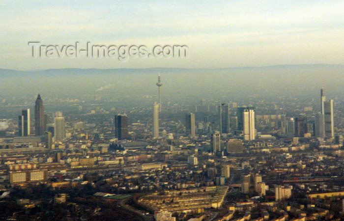 germany3: Germany / Deutschland - Frankfurt am Main (Hessen): aus der luft - aerial view - Messeturm on the right - photo by M.Torres - (c) Travel-Images.com - Stock Photography agency - Image Bank