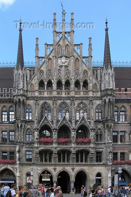 germany309: Germany - Bavaria - Munich / München: New Townhall / Neues Rathaus - photo by J.Kaman - (c) Travel-Images.com - Stock Photography agency - Image Bank