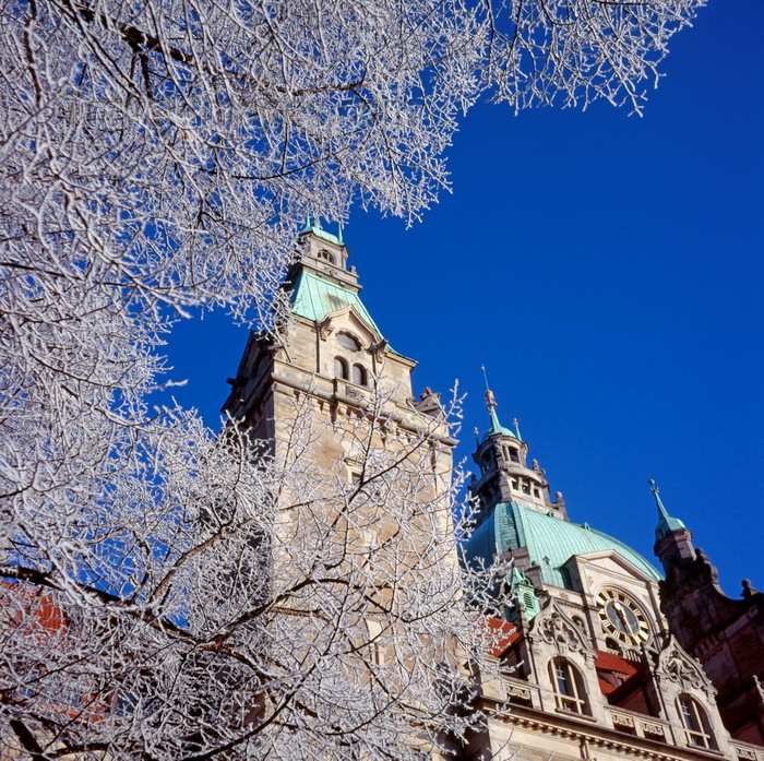 germany376: Hannover, Lower Saxony, Germany: New City Hall / Neues Rathaus tower and clock in winter - eclectic style - photo by A.Harries - (c) Travel-Images.com - Stock Photography agency - Image Bank