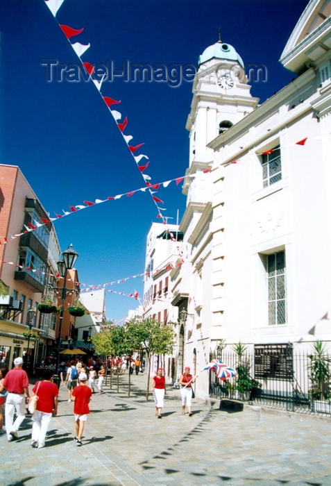 gibraltar5: Gibraltar: Main Street, people in red and white on Gibraltar's National Day, September 10th - photo by M.Torres - (c) Travel-Images.com - Stock Photography agency - Image Bank