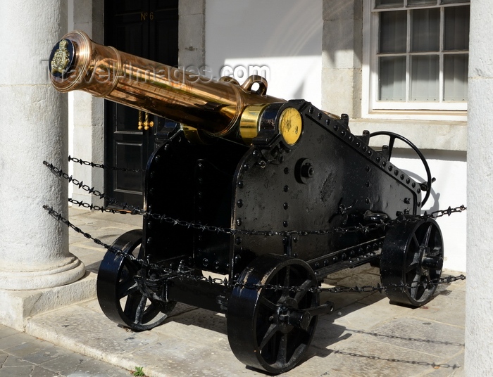 gibraltar75: Gibraltar: polished bronze cannon at the Guard House of the residence of the Governor of Gibraltar, the Convent - Convent Place, Main Street - photo by M.Torres - (c) Travel-Images.com - Stock Photography agency - Image Bank
