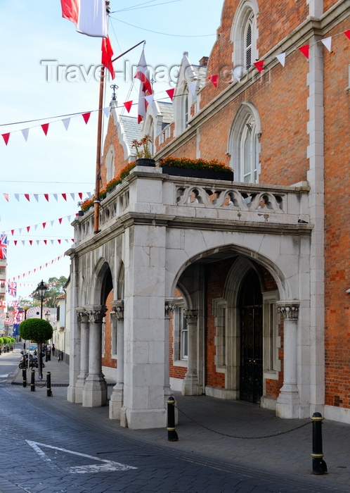 gibraltar79: Gibraltar: porch residence of the Governor of Gibraltar, the Convent - Convent Place, Main Street - photo by M.Torres - (c) Travel-Images.com - Stock Photography agency - Image Bank