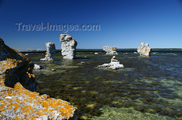 gotland57: Fårö island, Gotland, Sweden - Lauterhorn - Gamle Hamn: 'Raukar' rock formations - summer in the Baltic - photo by A.Ferrari - (c) Travel-Images.com - Stock Photography agency - Image Bank