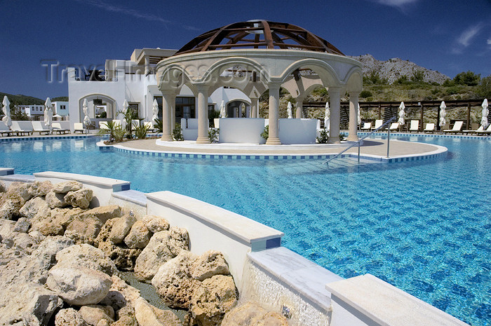 greece339: Greece, Rhodes - Lindos: the pool at the Lindian village Rhodes' top luxury hotel  (photo by P.Hellander) - (c) Travel-Images.com - Stock Photography agency - Image Bank