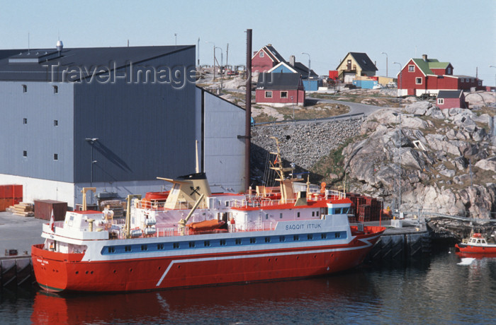 greenland31: Greenland - Ilulissat / Jakobshavn - harbour - transport and supply ship Saqqit Ittuk in the port of Ilulissat / Jakobshavn - shrimp building in the background - photo by W.Allgower - (c) Travel-Images.com - Stock Photography agency - Image Bank