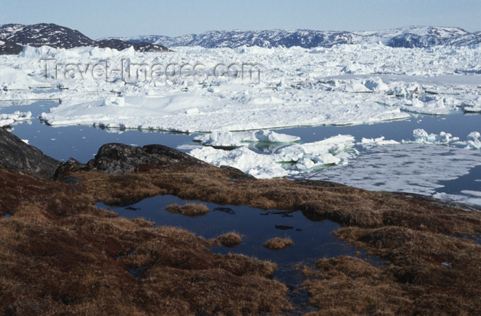 greenland57: Greenland - Illuisaat - abandoned Inuit settlement of Sermermiut - Ilulissat Icefjord in the background - photo by W.Allgower - (c) Travel-Images.com - Stock Photography agency - Image Bank