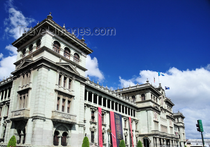 guatemala109: Ciudad de Guatemala / Guatemala city: National Palace of Culture - Palacio Nacional de la Cultura - monumental architecture at the center of the largest city in Central America- photo by M.Torres - (c) Travel-Images.com - Stock Photography agency - Image Bank