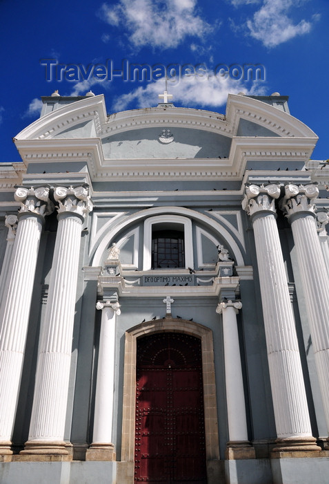 guatemala82: Ciudad de Guatemala / Guatemala city: main gate of San Francisco Church - Latin phrase 'Deo optimo maximo', 'the greatest and best God' - Iglesia de San Francisco - photo by M.Torres - (c) Travel-Images.com - Stock Photography agency - Image Bank