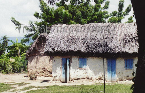 haiti11: Haiti - Cap-Haïtien - countryside: farm residence (photo by G.Frysinger) - (c) Travel-Images.com - Stock Photography agency - Image Bank