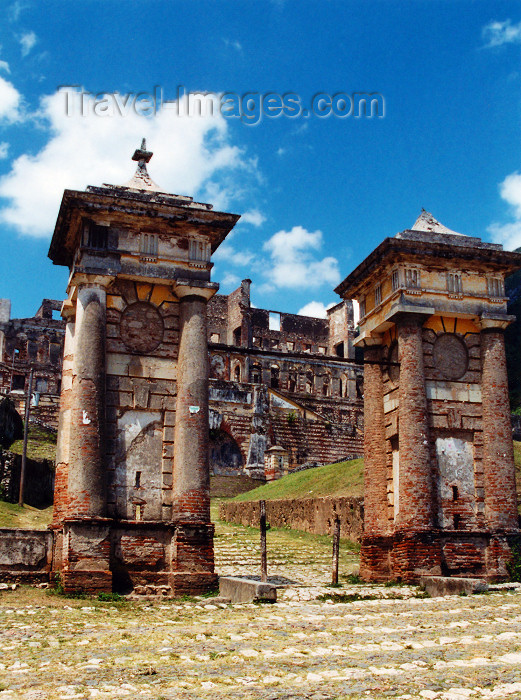 haiti13: Haiti - Milot, Cap-Haïtien: entrance to Sans Souci Palace - Unesco world heritage site - photo by G.Frysinger - (c) Travel-Images.com - Stock Photography agency - Image Bank