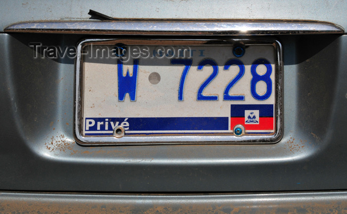 haiti44: Ouanaminthe / Juana Mendez, Nord-Est Department, Haiti: Haitian car registration plate - Plaque d'immatriculation - photo by M.Torres - (c) Travel-Images.com - Stock Photography agency - Image Bank