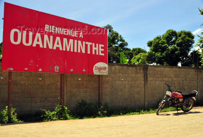 haiti53: Ouanaminthe / Juana Mendez, Nord-Est Department, Haiti: welcome sign, sponsored by a mobile phone company - photo by M.Torres - (c) Travel-Images.com - Stock Photography agency - Image Bank