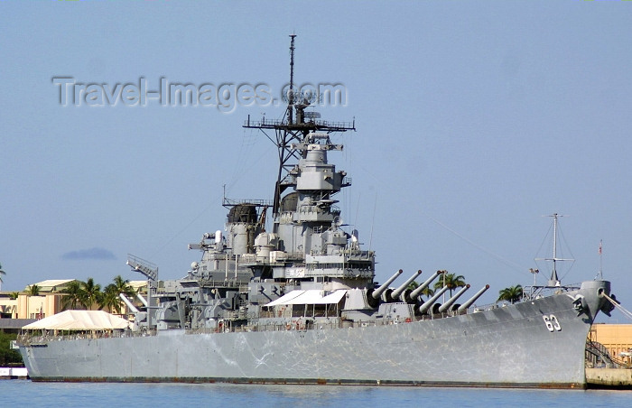 hawaii43: Oahu island - Pearl Harbor: USS Missouri WWII US navy battleship (photo by Rod Eime) - (c) Travel-Images.com - Stock Photography agency - Image Bank