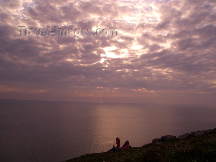 hawaii51: Hawaii - Kauai island: sunset (photo by Chloe Severn) - (c) Travel-Images.com - Stock Photography agency - Image Bank