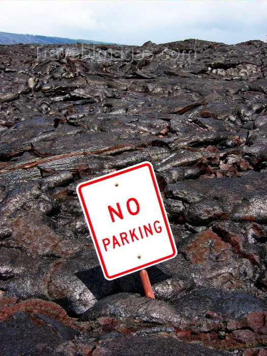 hawaii59: Hawaii island - Kilauea volcano: relic in thelava flow - no parking sign - Hawaii Volcanoes National Park - photo by R.Eime - (c) Travel-Images.com - Stock Photography agency - Image Bank