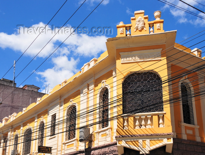 honduras21: Tegucigalpa, Honduras: cables and local architecture at the Catholic Bookshop - Libreria Catolica - Av. Miguel de Cervantes - casco viejo - photo by M.Torres - (c) Travel-Images.com - Stock Photography agency - Image Bank