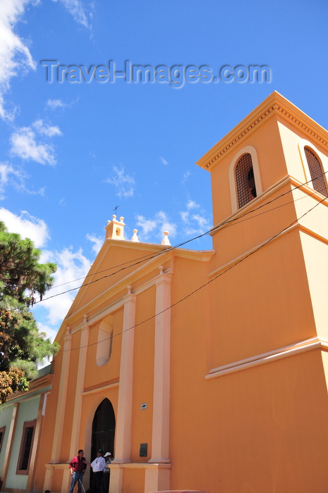 honduras23: Tegucigalpa, Honduras: Church of St. Francis - Iglesia de San Francisco - the oldest church in Tegus - Parque Valle - photo by M.Torres - (c) Travel-Images.com - Stock Photography agency - Image Bank