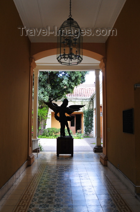 honduras6: Tegucigalpa, Honduras: angel at the Museum of the Honduran Man - Museo del Hombre Hondureño - Av Miguel de Cervantes - photo by M.Torres - (c) Travel-Images.com - Stock Photography agency - Image Bank