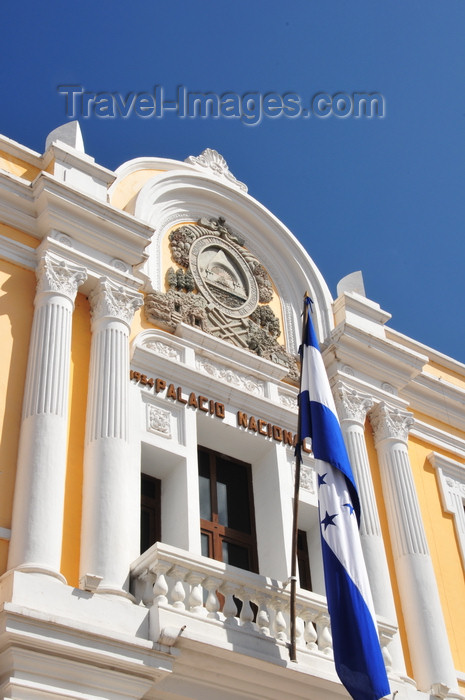 honduras81: Tegucigalpa, Honduras: flag and central balcony at the Museum of National Identity - Museo de Identidad Nacional - Av Miguel Paz Barahona - photo by M.Torres - (c) Travel-Images.com - Stock Photography agency - Image Bank