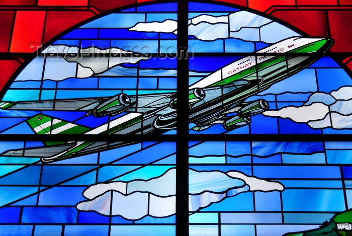 hong-kong27: Hong Kong: Standard Chartered Bank - Remo Riva - stained glass window with Cathay Pacific Boeing 747 jet - photo by M.Torres - (c) Travel-Images.com - Stock Photography agency - Image Bank