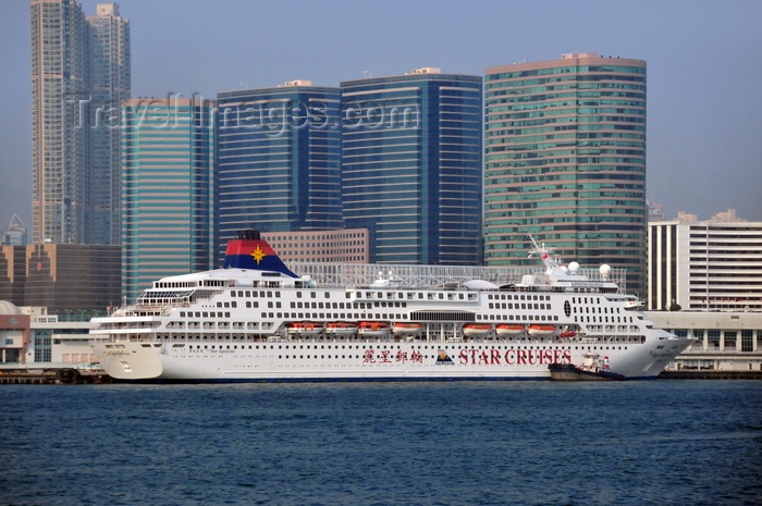 hong-kong70: Hong Kong: Star Aquarius cruise ship at the Ocean Terminal, Gateway Towers, Tsim Sha Tsui, Kowloon - photo by M.Torres - (c) Travel-Images.com - Stock Photography agency - Image Bank