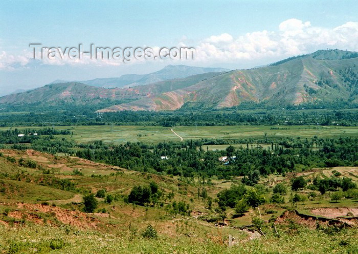 india184: India - hills of Kashmir - landscape (Jammu and Kashmir) (photo by J.Kaman) - (c) Travel-Images.com - Stock Photography agency - Image Bank