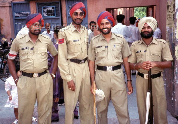 india186: India - Amritsar (Punjab): Sikh policemen with turbans (photo by J.Kaman) - (c) Travel-Images.com - Stock Photography agency - Image Bank