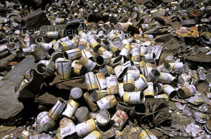 india316: India - Ladakh - Jammu and Kashmir: rubbish - pile of empty cans - photo by W.Allgöwer - (c) Travel-Images.com - Stock Photography agency - Image Bank