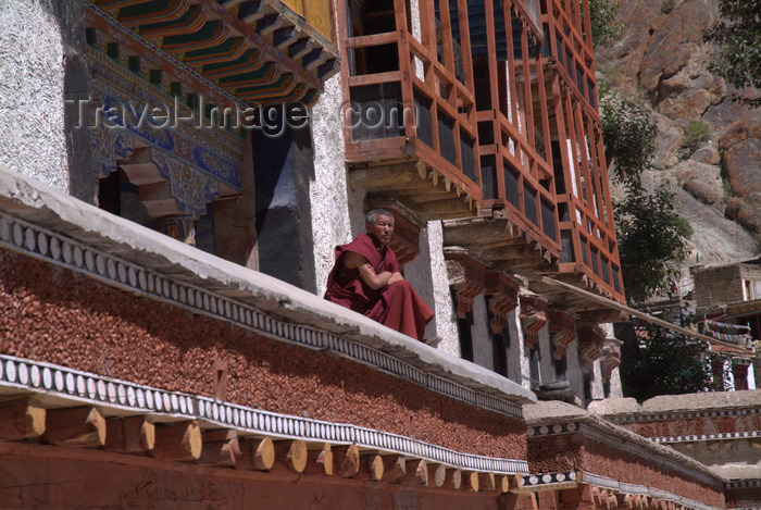 india355: India - Ladakh - Jammu and Kashmir: Tikse gompa - monk on the façade - photos of Asia by Ade Summers - (c) Travel-Images.com - Stock Photography agency - Image Bank