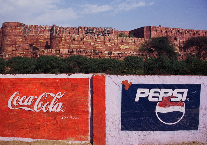 india382: India - Agra, Uttar Pradesh: sodas advertise in front of the Red Fort - photo by E.Petitalot - (c) Travel-Images.com - Stock Photography agency - Image Bank