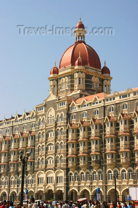 india417: Mumbai / Bombay, Maharastra, India: Taj Hotel - Taj Mahal Palace, 5 Star Luxury Hotel - Colaba district - designed by engineer W.A. Chambers, commissioned by Jamsetji Tata - photo by J.Cave - (c) Travel-Images.com - Stock Photography agency - Image Bank